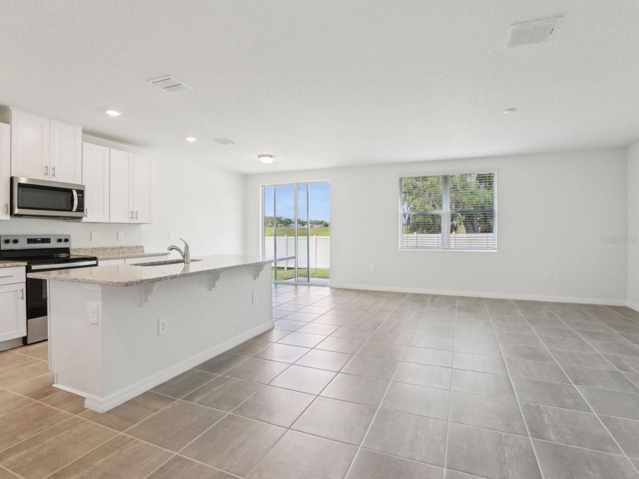 1361 Oak Valley Drive, Auburndale, FL 33823 Photo