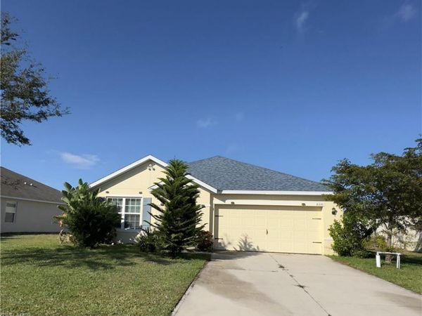 8330 Tortoise Isle CT, LEHIGH ACRES, FL 33972