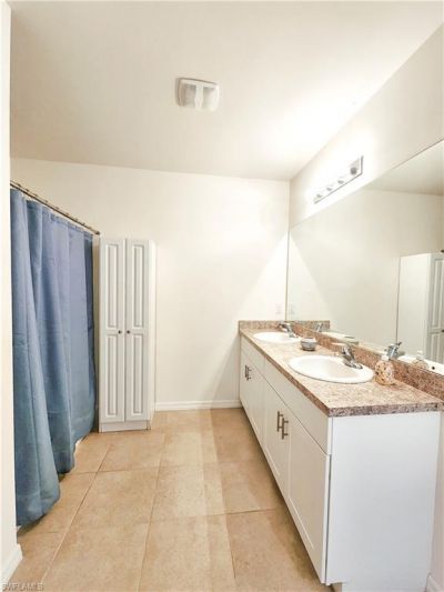 8330 Tortoise Isle Ct, Lehigh Acres, FL 33972 Photo