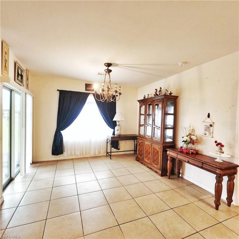 8330 Tortoise Isle Ct, Lehigh Acres, FL 33972 Photo