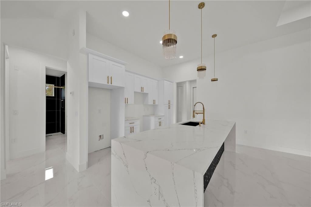 102 Grant Ave, Lehigh Acres, FL 33936 Photo