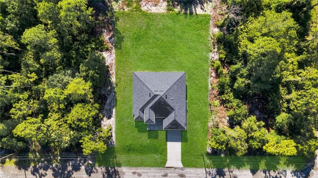 102 Grant Ave, Lehigh Acres, FL 33936 Photo