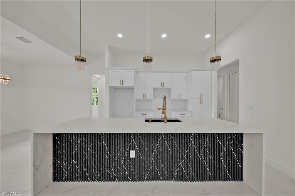 102 Grant Ave, Lehigh Acres, FL 33936 Photo