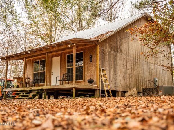 553 Murray Road, Vicksburg, MS 39183