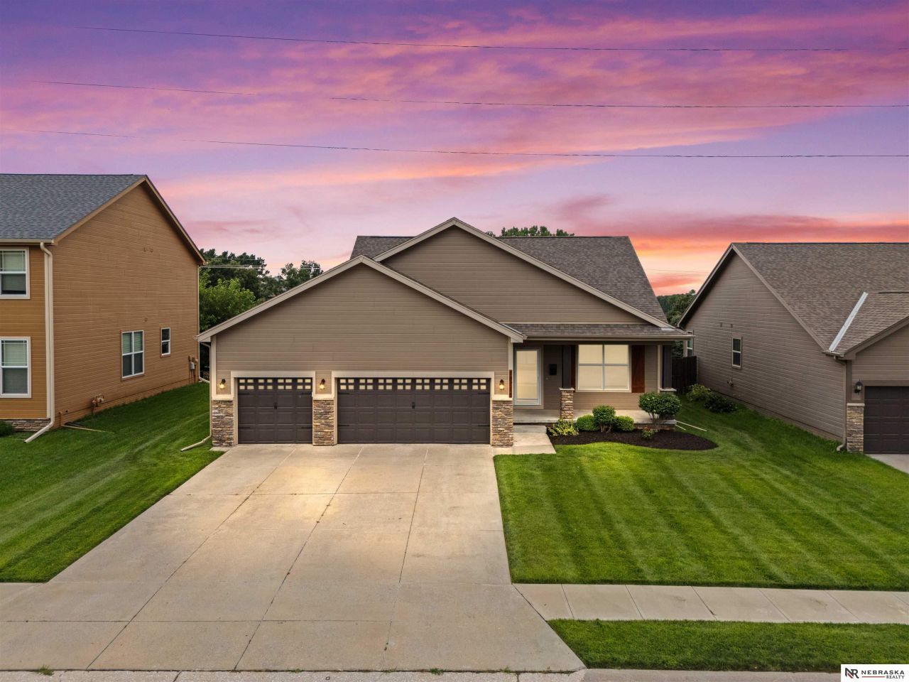 68022 Homes for Sale and Real Estate, , NE - NP Dodge Real