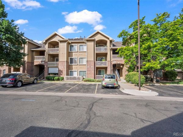 1631 W Canal Circle, Unit 817, Littleton, CO 80120