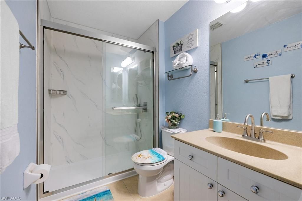 1001 NE 6th Ave, Cape Coral, FL 33909 Photo