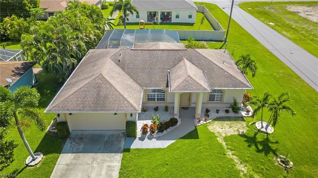 1001 NE 6th Ave, Cape Coral, FL 33909 Photo