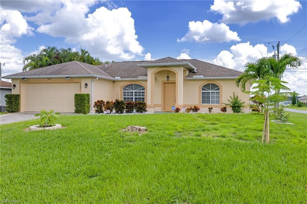 1001 NE 6th Ave, Cape Coral, FL 33909 Photo