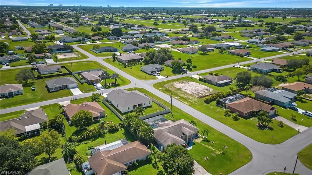 1001 NE 6th Ave, Cape Coral, FL 33909 Photo