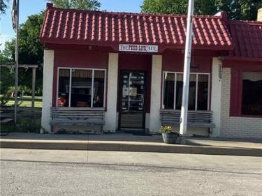 320 E Main Street, Blue Mound, KS 66010