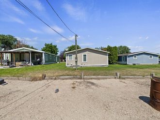 912 4th Ave N Nampa, ID 83687