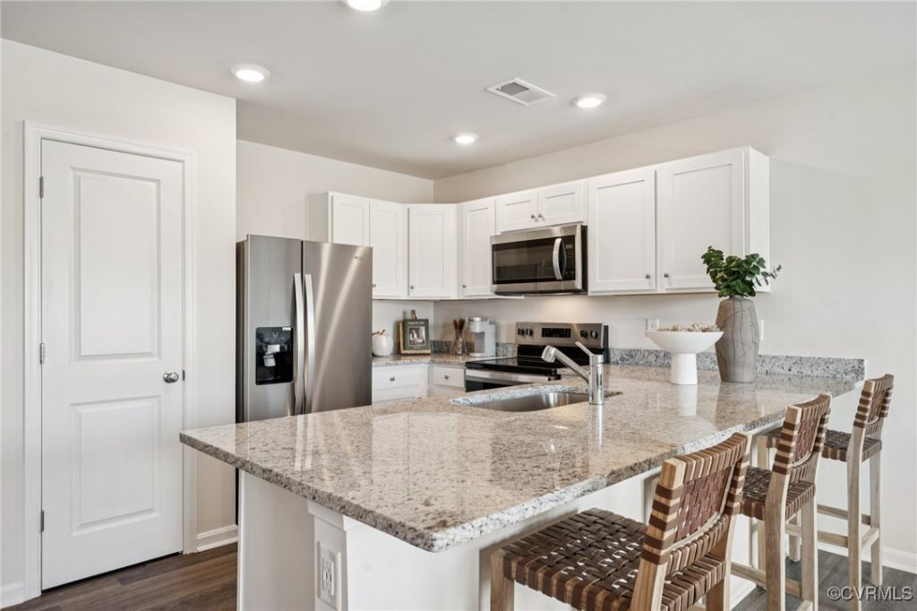 6634 Lunsford Drive, Prince George, VA 23875 Main Photo