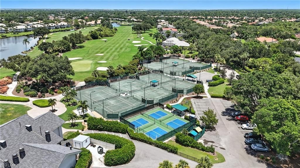 8512 Fairway Bend Dr, Estero, FL 33967 Photo