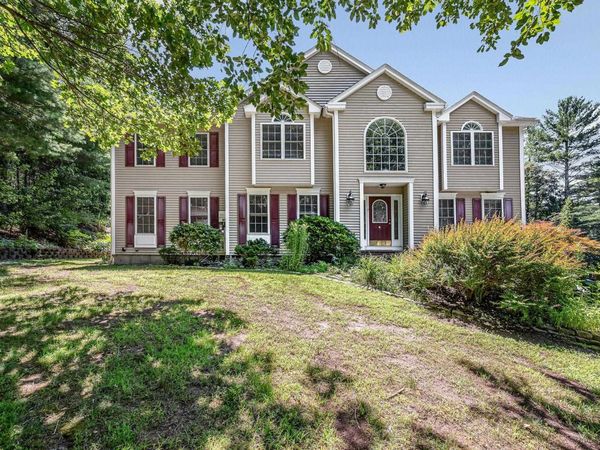 7 Oak Ridge Drive, Atkinson, NH 03811