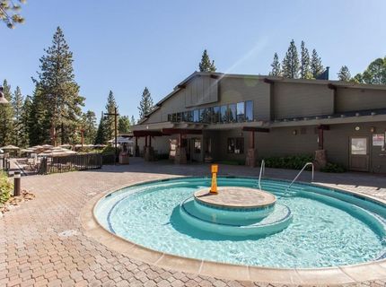 139 Basque, Truckee, CA 96161 Photo
