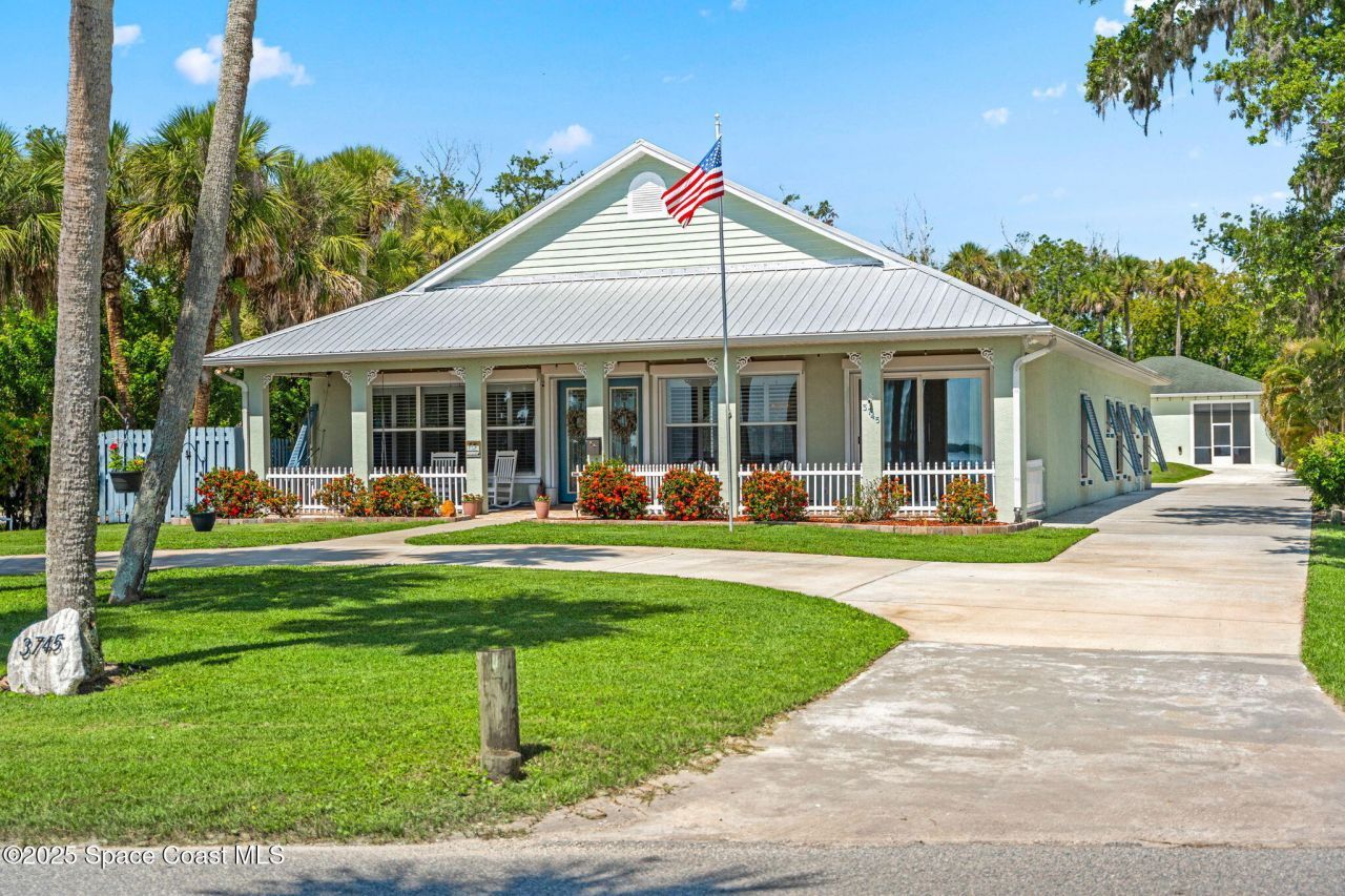 3745 Indian River Drive, Cocoa, FL 32926 Photo