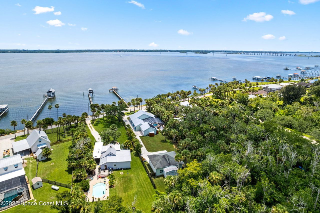 3745 Indian River Drive, Cocoa, FL 32926 Photo