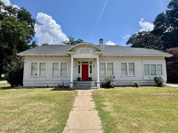 501 E Preston Street, Benoit, MS 38725