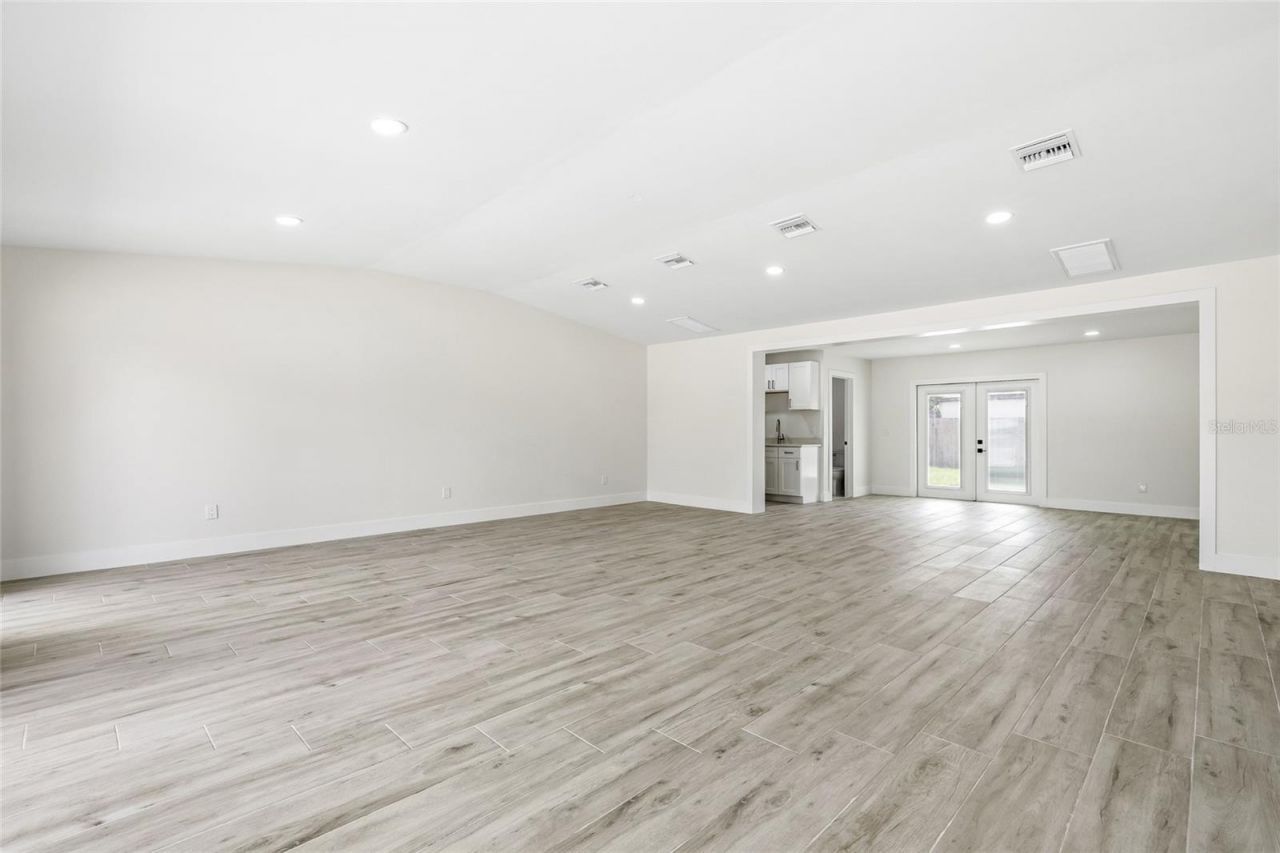 7311 N Armenia Avenue, Tampa, FL 33604 Photo