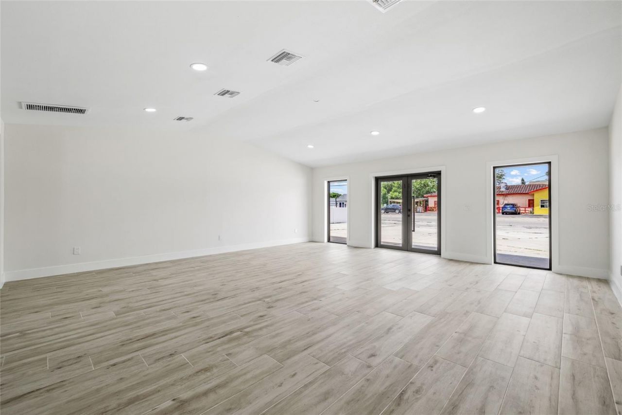 7311 N Armenia Avenue, Tampa, FL 33604 Photo