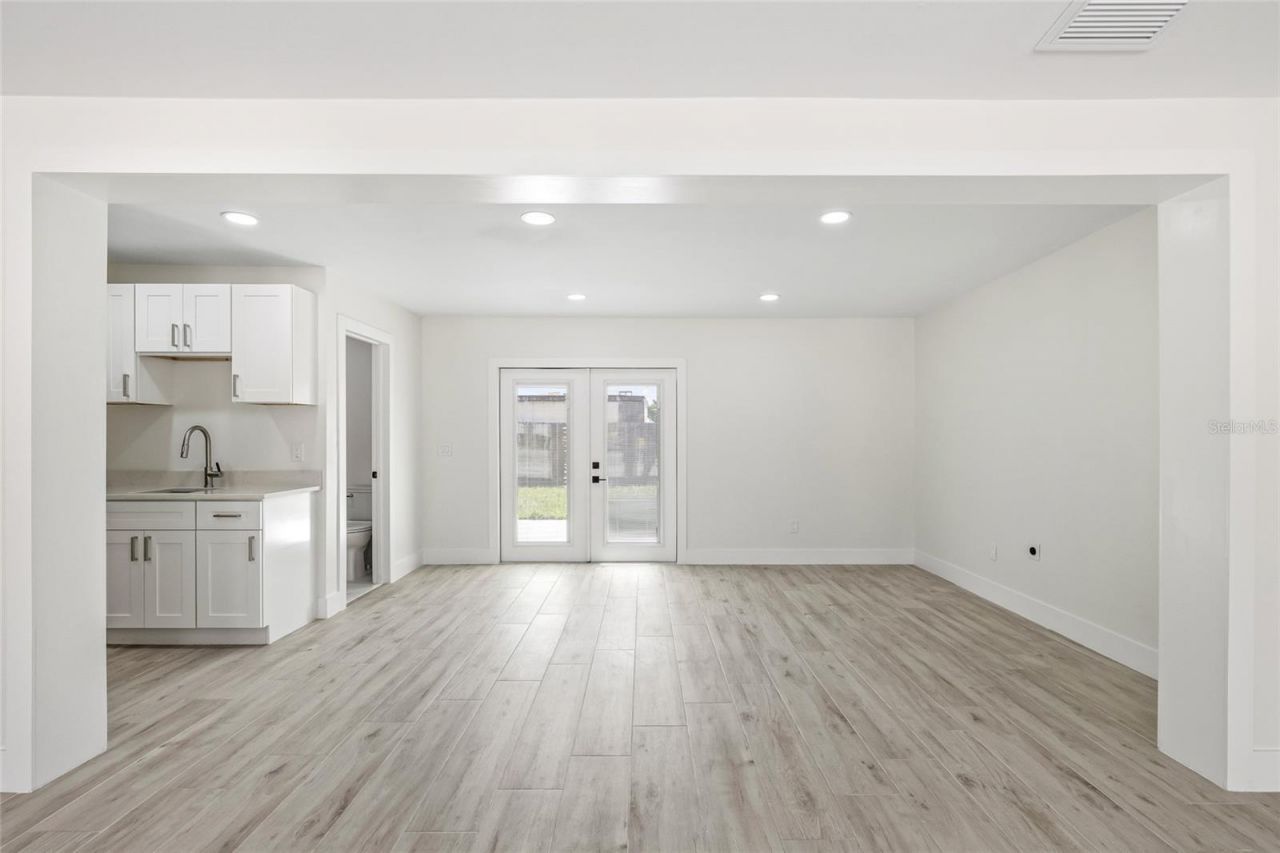 7311 N Armenia Avenue, Tampa, FL 33604 Photo