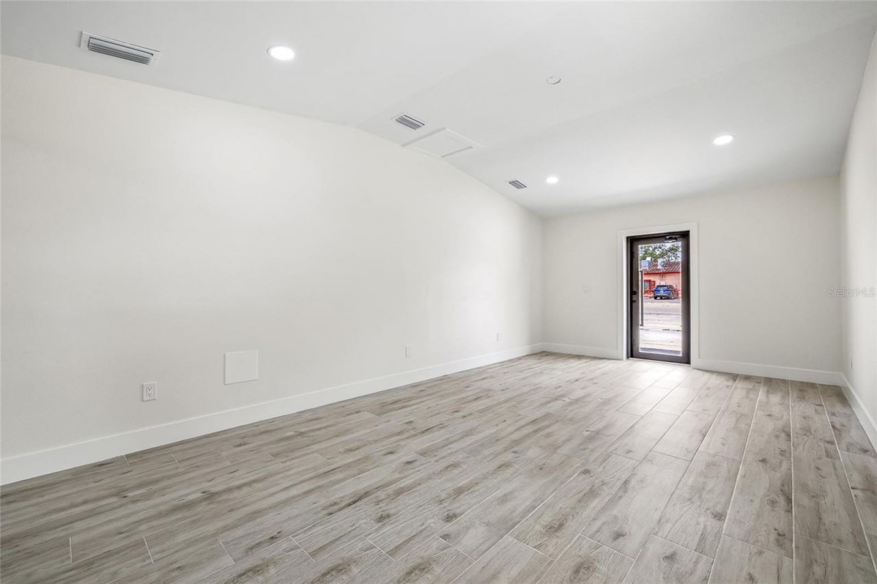 7311 N Armenia Avenue, Tampa, FL 33604 Photo