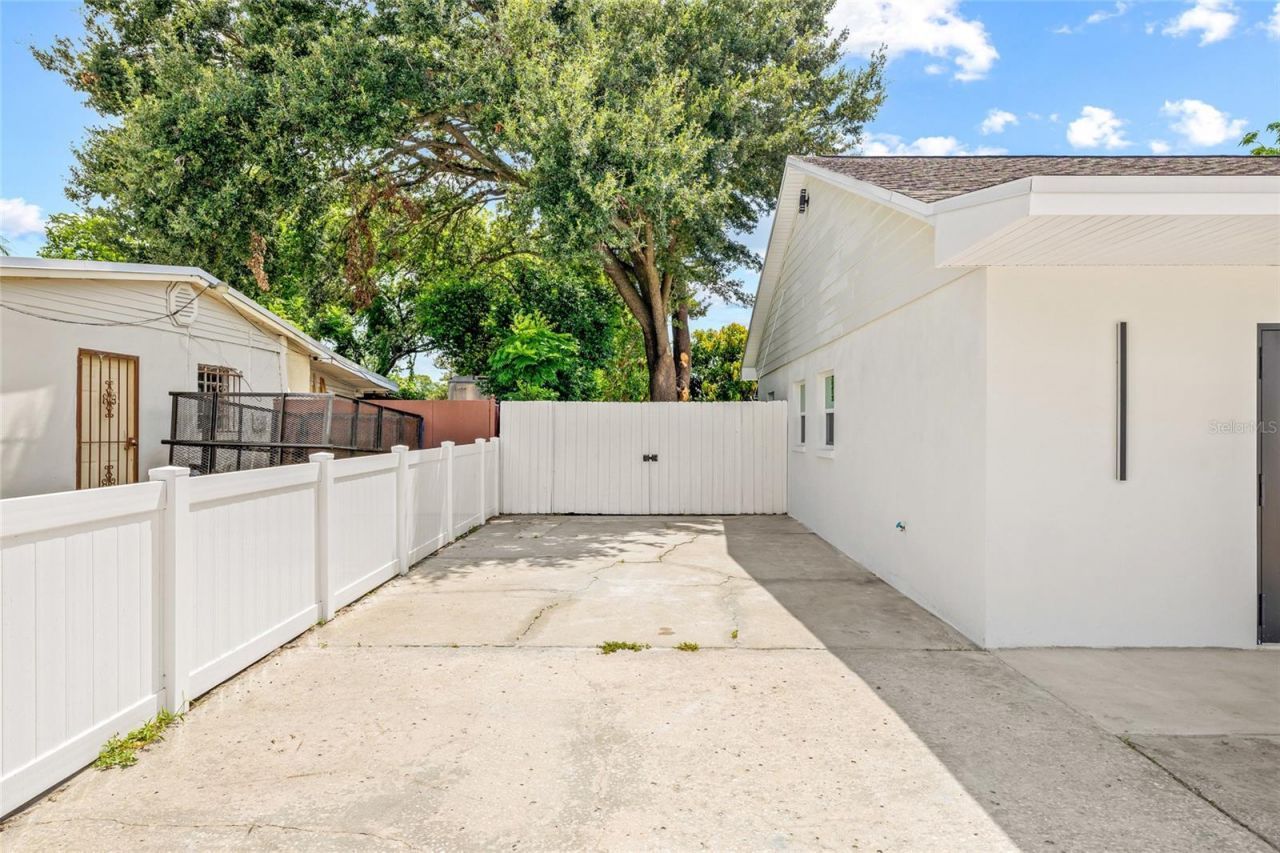 7311 N Armenia Avenue, Tampa, FL 33604 Photo