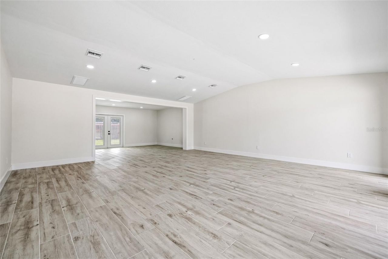 7311 N Armenia Avenue, Tampa, FL 33604 Photo