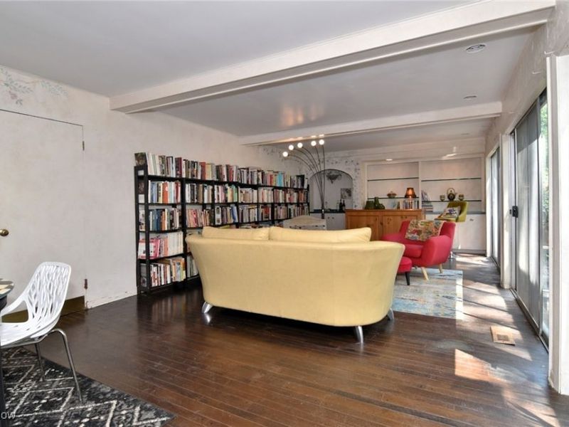 30700 Ainsworth Drive, Cleveland, OH 44124 Photo 33