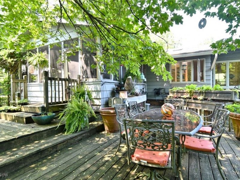 30700 Ainsworth Drive, Cleveland, OH 44124 Photo 42