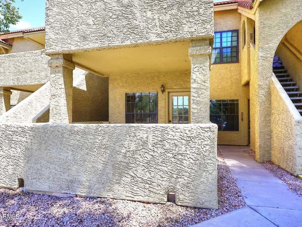 1126 W ELLIOT Road, Unit 1040, Chandler, AZ 85224