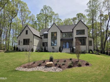 6508 Sanctuary Falls Drive, Raleigh, NC 27614