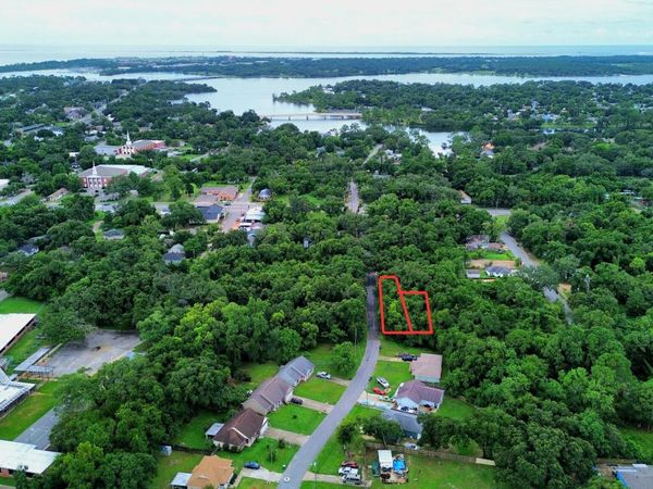 107 N Jamaica Street, Pensacola, FL 32507