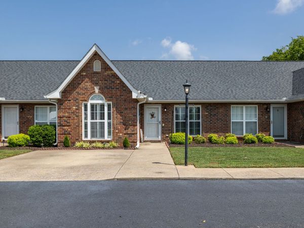 631 E Lane St, Shelbyville, TN 37160