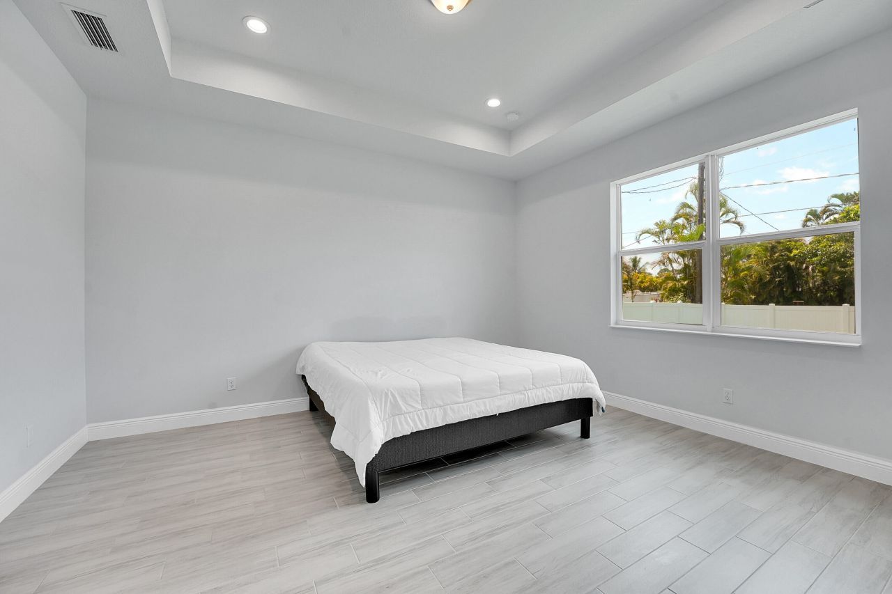 1150 SE Sabina Lane, Port Saint Lucie, FL 34983 Photo