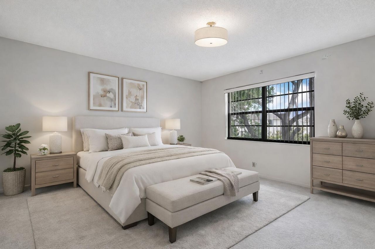 4640 Lucerne Lakes Boulevard, Unit 206, Lake Worth, FL 33467 Photo