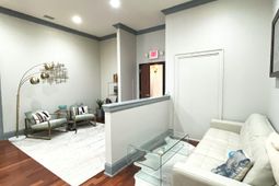 240 Seven Farms Drive photo 4