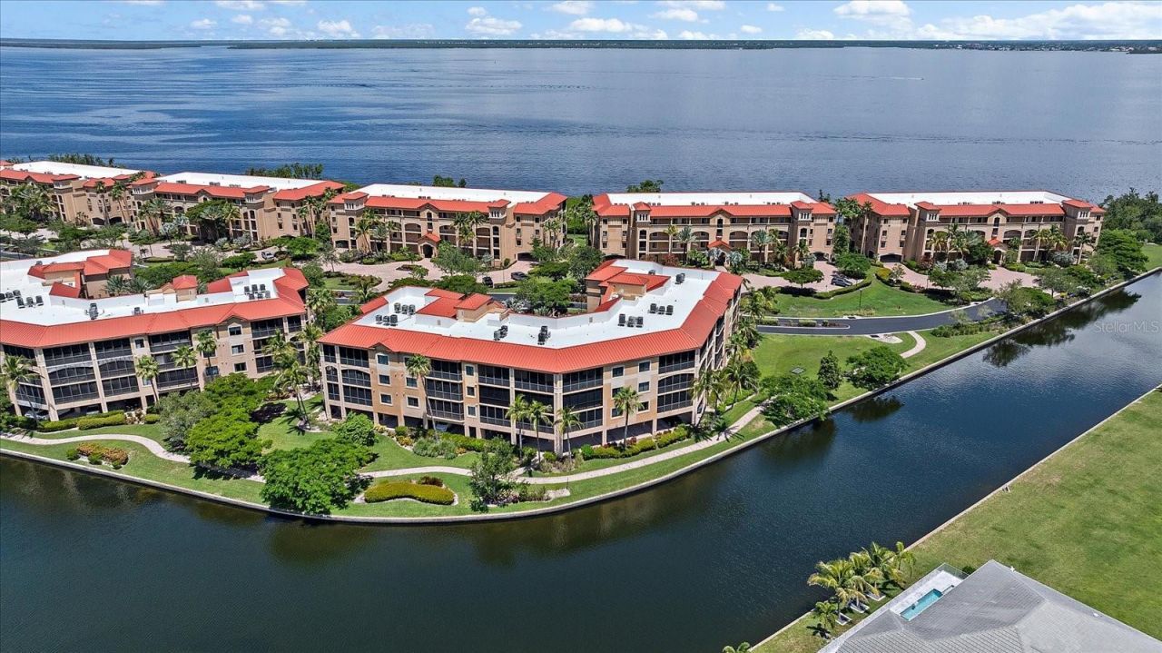 88 Vivante Boulevard, Unit 203, Punta Gorda, FL 33950 Photo