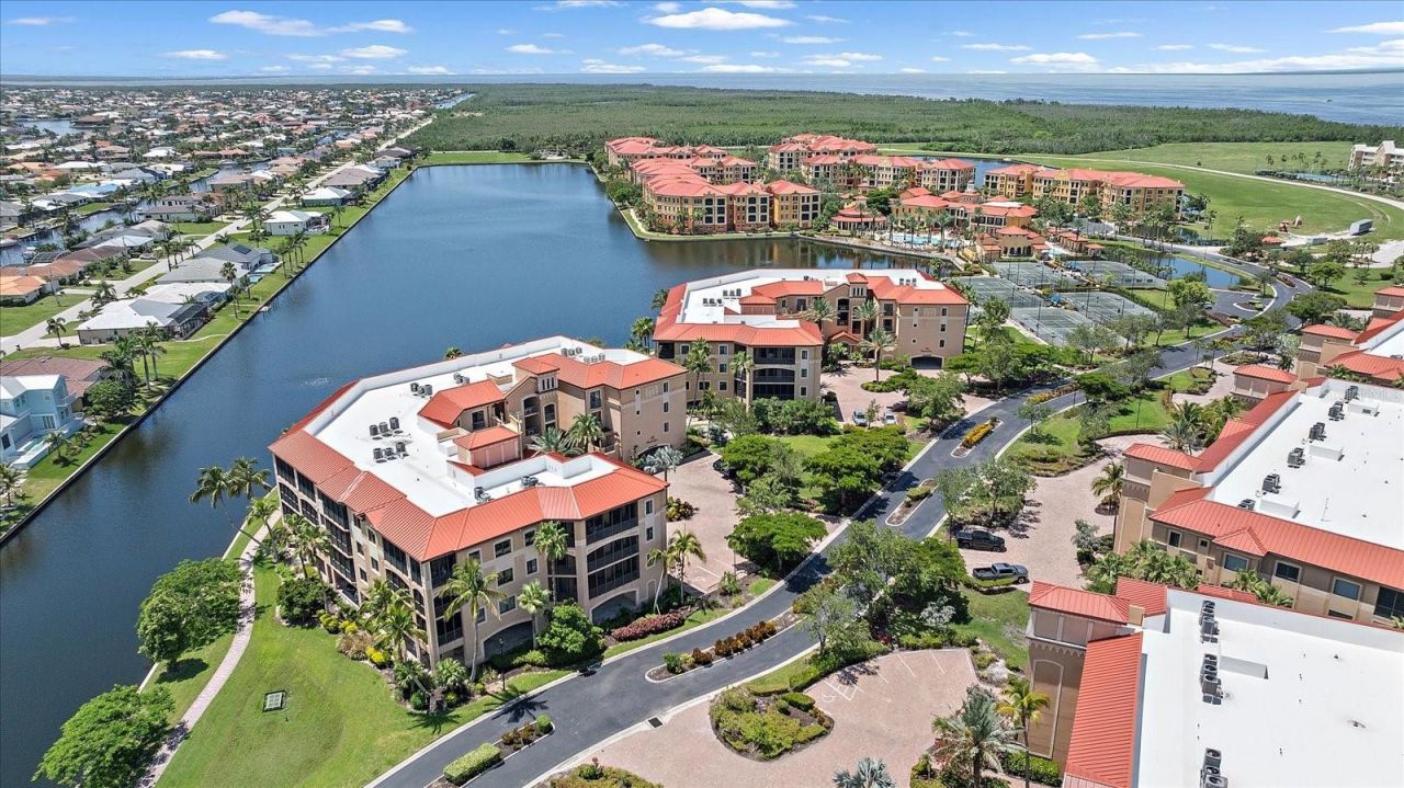 88 Vivante Boulevard, Unit 203, Punta Gorda, FL 33950 Photo