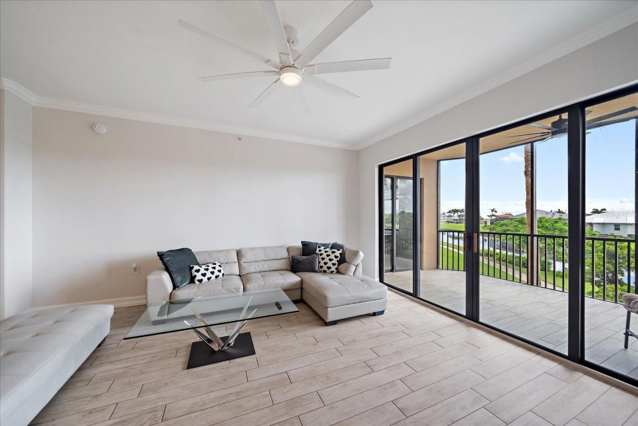 88 Vivante Boulevard, Unit 203, Punta Gorda, FL 33950 Photo