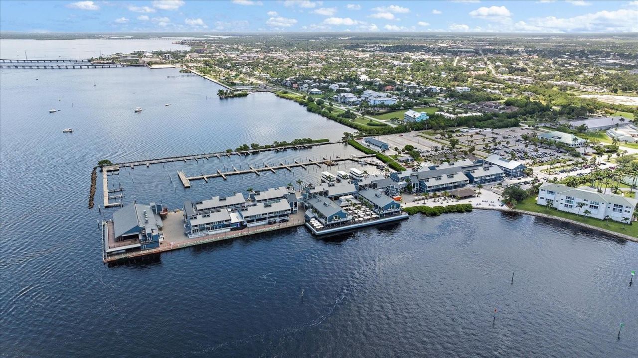 88 Vivante Boulevard, Unit 203, Punta Gorda, FL 33950 Photo