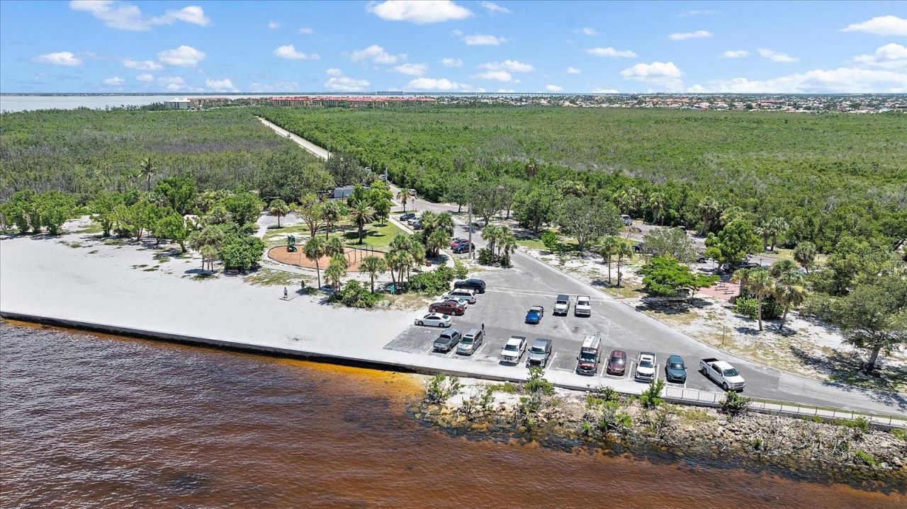 88 Vivante Boulevard, Unit 203, Punta Gorda, FL 33950 Photo