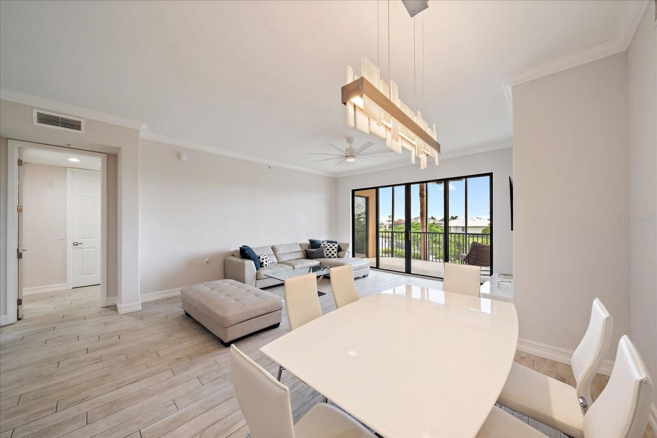 88 Vivante Boulevard, Unit 203, Punta Gorda, FL 33950 Photo