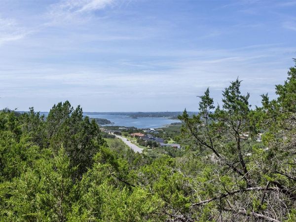 9408 Ranchland Hills BLVD, Jonestown, TX 78645