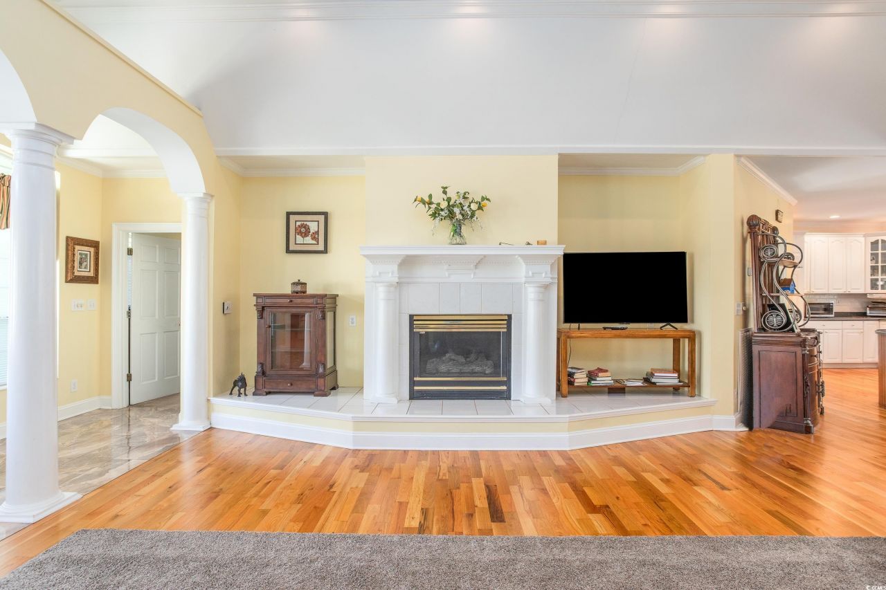 4907 Woodview Ln. Photo 10