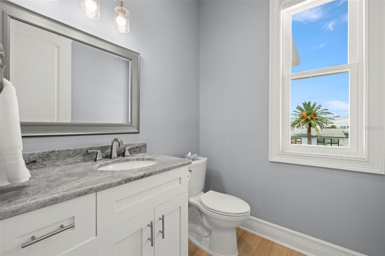 3141 Hibiscus Drive W, Belleair Beach, FL 33786 Photo