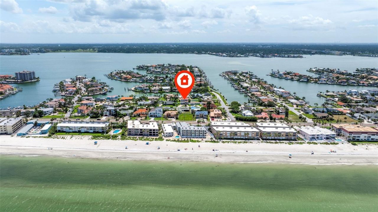 3141 Hibiscus Drive W, Belleair Beach, FL 33786 Photo