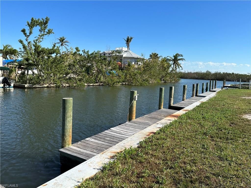 7711 Bocilla Ln, Bokeelia, FL 33922 Photo