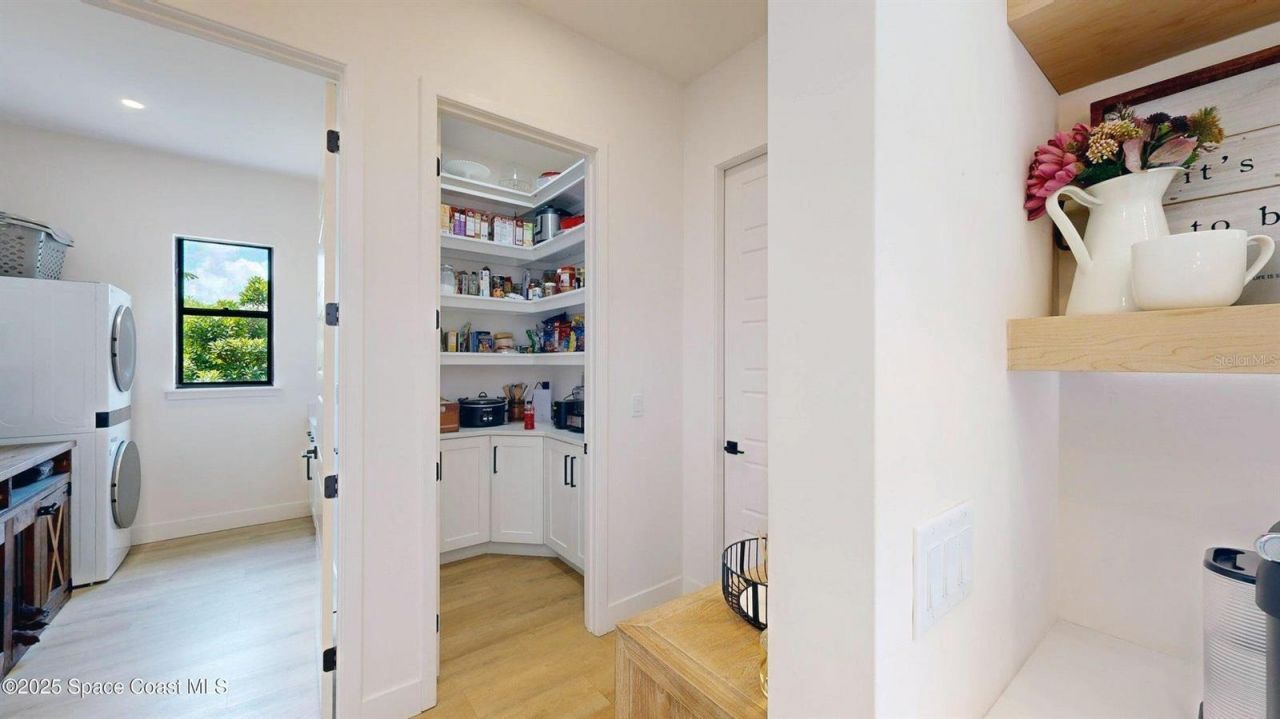 3334 N Tropical Trail, Merritt Island, FL 32953 Photo